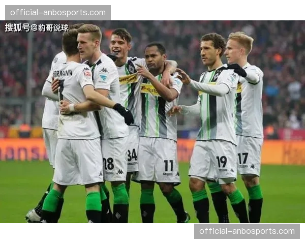 门兴格拉德巴赫1-1弗赖堡,双方各取一分 门兴格拉德巴赫1-1弗赖堡,双方各取一分